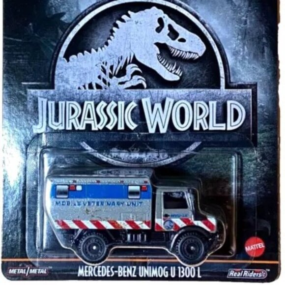 Hot Wheels Mercedes-Benz UNIMOG U 1300 L Jurassic World HW Premium Truck 2022 - Picture 1 of 4